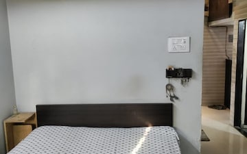 Showroom For Sale in Shree Laxmi Narayan, Ghatkopar West