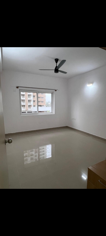 2 BHK + Pooja Room Apartment For Rent in Mantri Webcity