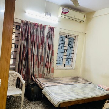 Bedroom in  Pg at Model Colony – for Rent