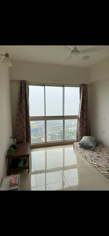 Room in 2 BHK Apartment at L&T Crescent Bay T2, Parel – for Rent