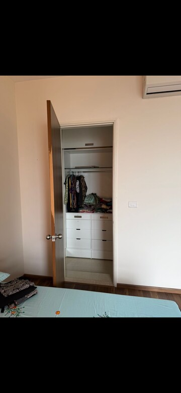 Furnished Amenities in 2 BHK Apartment at L&T Crescent Bay T2, Parel – for Rent