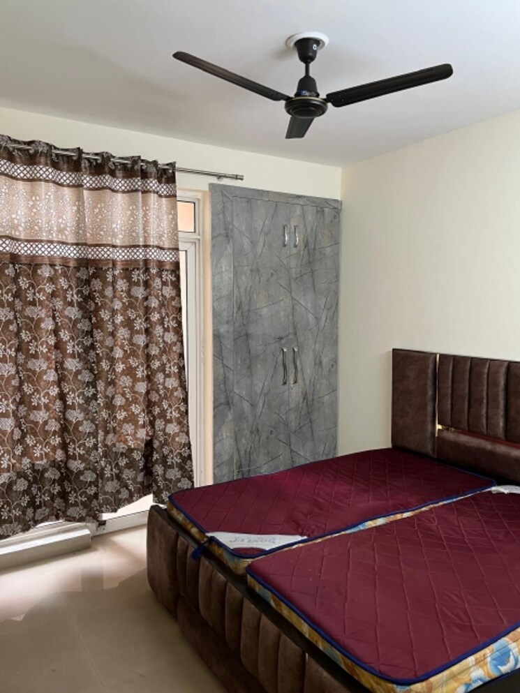 Bedroom, logix-blossom-zest 2 Bedroom 920 Sq.Ft. Apartment In Sector 143 Noida 9067344