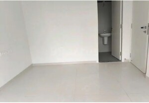 Room in 1 BHK Apartment at Rustomjee Bella Phase 1, Bhandup West – for Sale
