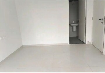 Room in 1 BHK Apartment at Rustomjee Bella Phase 1, Bhandup West – for Sale