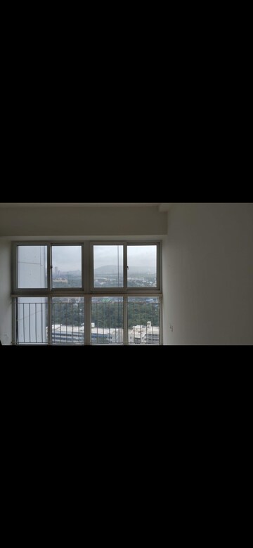 Room in 2 BHK Apartment at Ruparel Ariana, Parel – for Rent