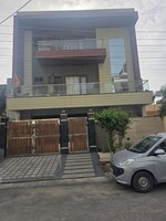 3 BHK 167 Sq.Yd. Independent House in RWA Apartments Sector 45