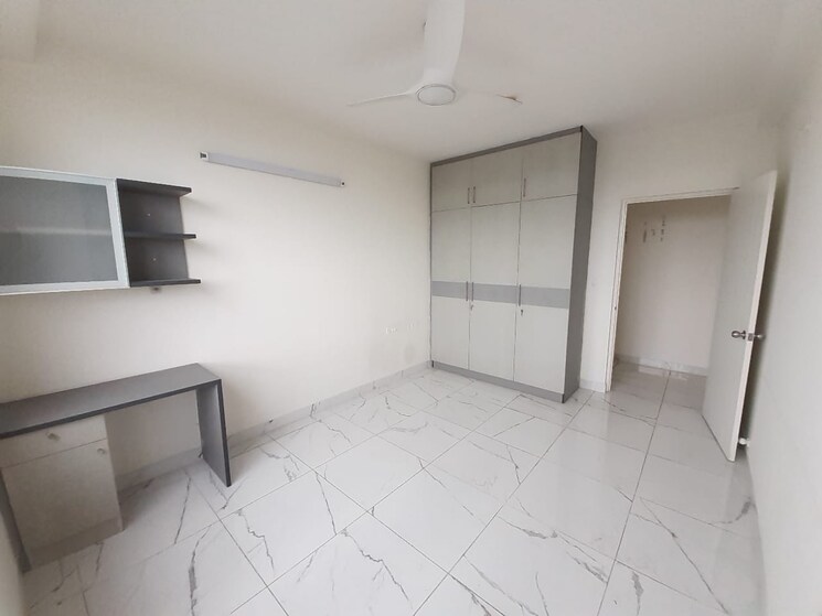 Bathroom, mantri-lithos 3 Bedroom 1740 Sq.Ft. Apartment In Thanisandra Bangalore 9067372