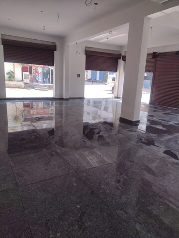  Showroom For Rent in Shaikpet