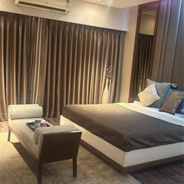 Bedroom in 2 BHK Apartment at Lodha Meridian, Kings Villa – for Sale