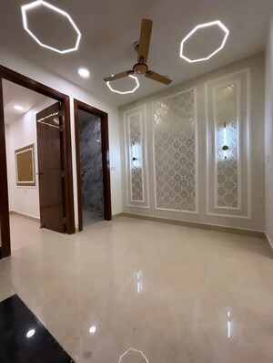 Room in 2 BHK Independent House at SA HOMES I, Uttam Nagar – for Sale