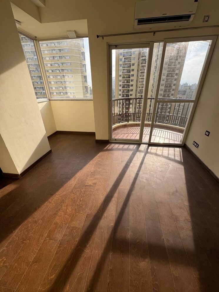 Balcony, dasnac-the-jewel 3 Bedroom 1660 Sq.Ft. Apartment In Sector 75 Noida 9067445