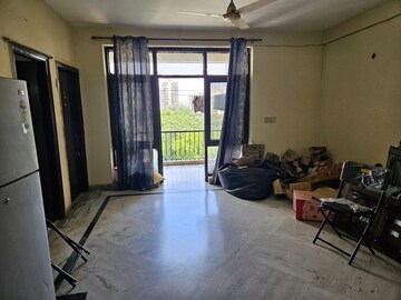 Living Room in 4 BHK Builder Floor at Ardee City, Sector 52 – for Sale