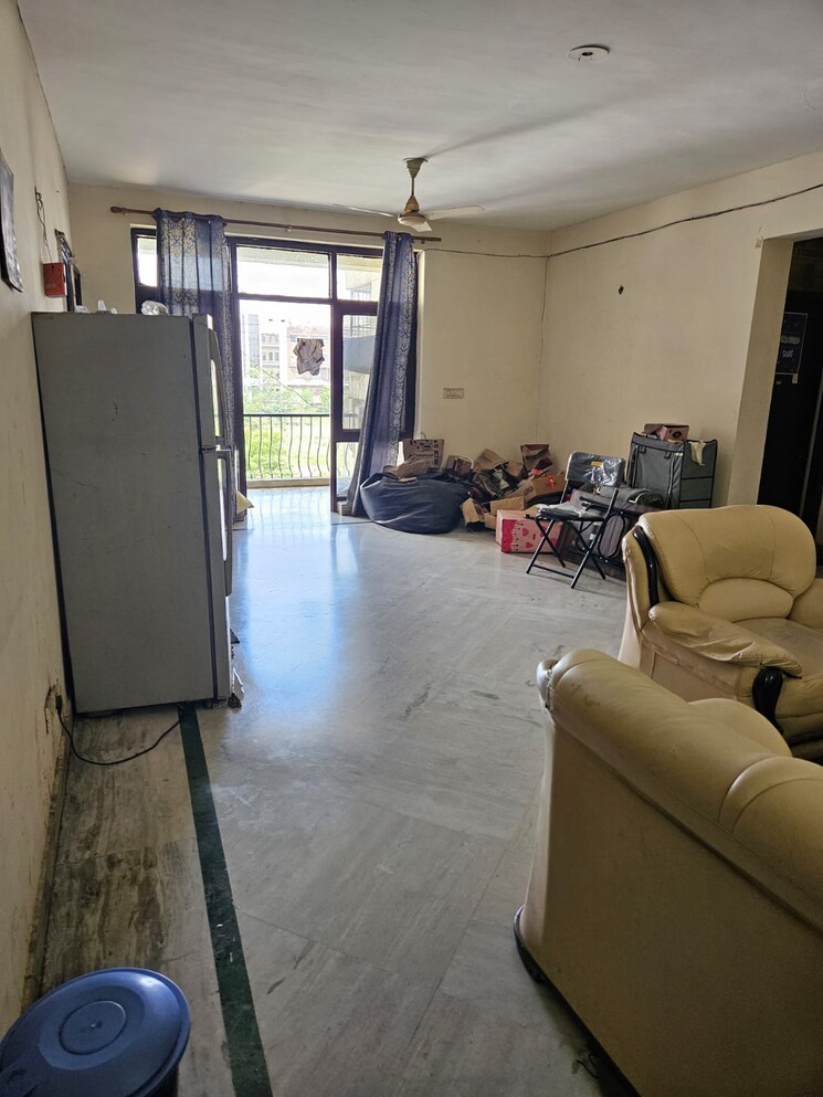 Team Area, ardee-city 4 Bedroom 1599 Sq.Ft. Builder Floor In Sector 52 Gurgaon 9067473