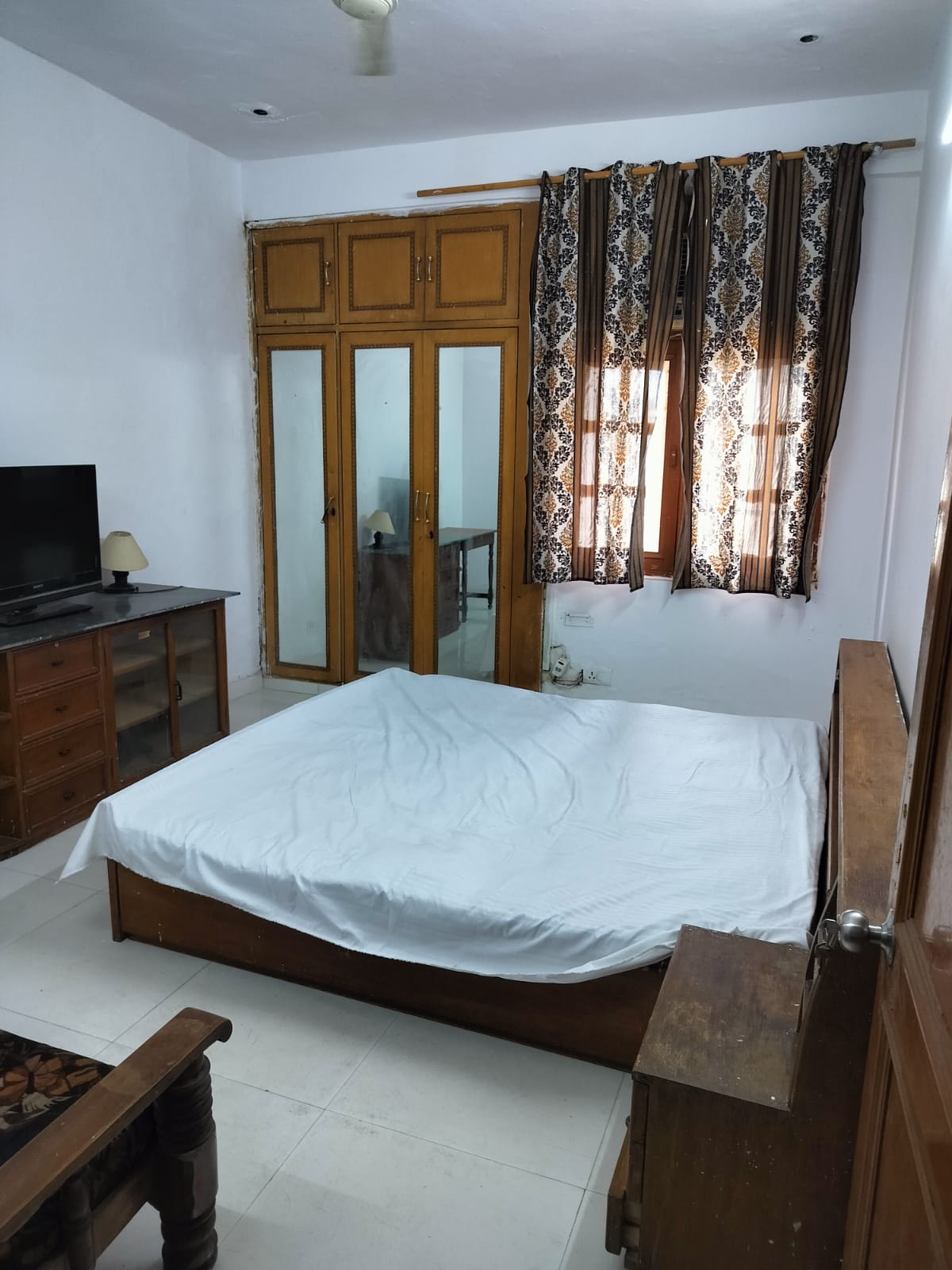 3.5 BHK Independent House For Rent in RWA Apartments Sector 50