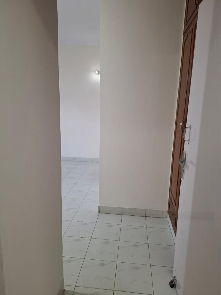 Master Bedroom, ansal-sushant-estate 2 Bedroom 980 Sq.Ft. Apartment In Sector 52 Gurgaon 9067484