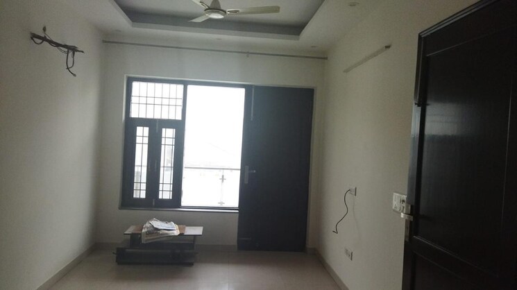 Room, ardee-city 3 Bedroom 1550 Sq.Ft. Builder Floor In Sector 52 Gurgaon 9067492