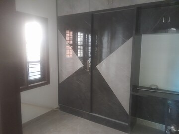 Room in 2 BHK Builder Floor at Ramamurthy Nagar – for Rent