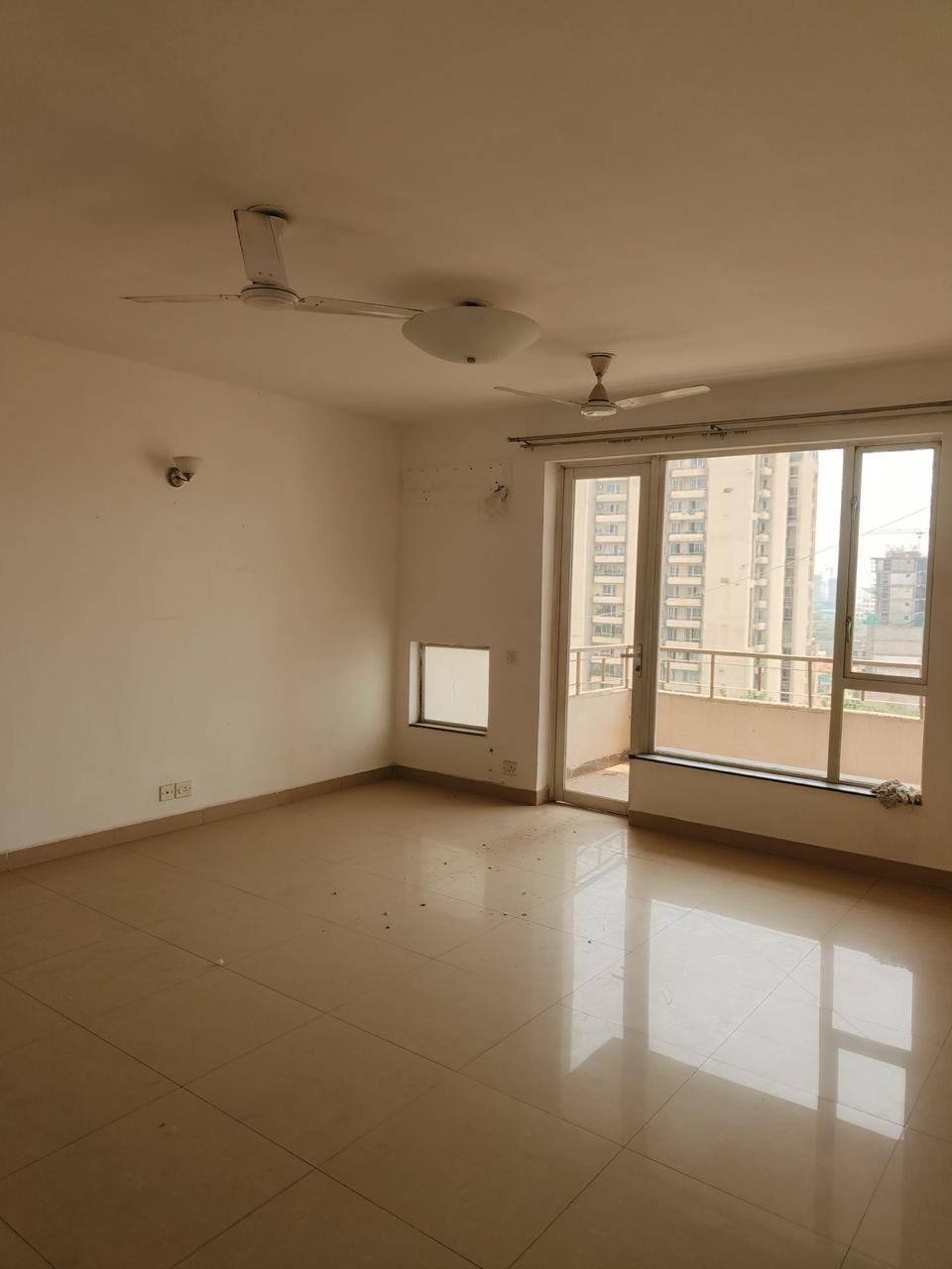 2 BHK 1200 Sq.Ft. Apartment in Pioneer Park Phase 1