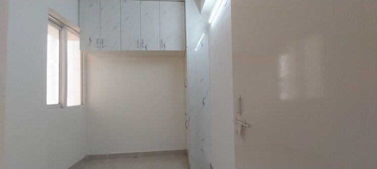 Bathroom, signature-global-golf-greens 3 Bedroom 728 Sq.Ft. Apartment In Sector 79 Gurgaon 9067559