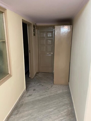 Building Lobby in 2 BHK Builder Floor at Sector 37 – for Rent