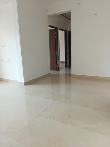 Room in 2 BHK Apartment at Ace Divino, Sector 1 Greater Noida – for Rent