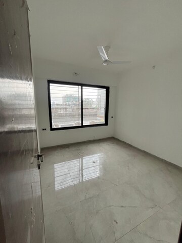 Room in 2 BHK Apartment at Unique Youtopia, Kharadi – for Rent