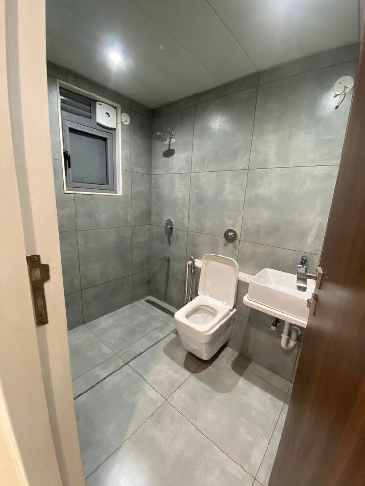 Bathroom, ahura-ecopolitan 2 Bedroom 731 Sq.Ft. Apartment In Punawale Pune 9067628