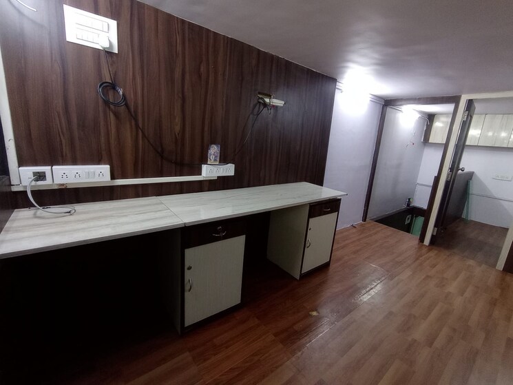 Team Area, haware-fantasia Commercial Office Space 460 Sq.Ft. In Vashi Sector 28 Navi Mumbai 9067635