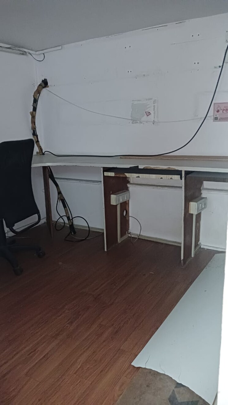 Team Area, haware-fantasia Commercial Office Space 480 Sq.Ft. In Vashi Sector 28 Navi Mumbai 9067648