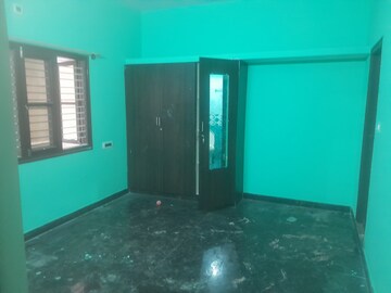 Room in 2 BHK Builder Floor at Anandapura – for Rent