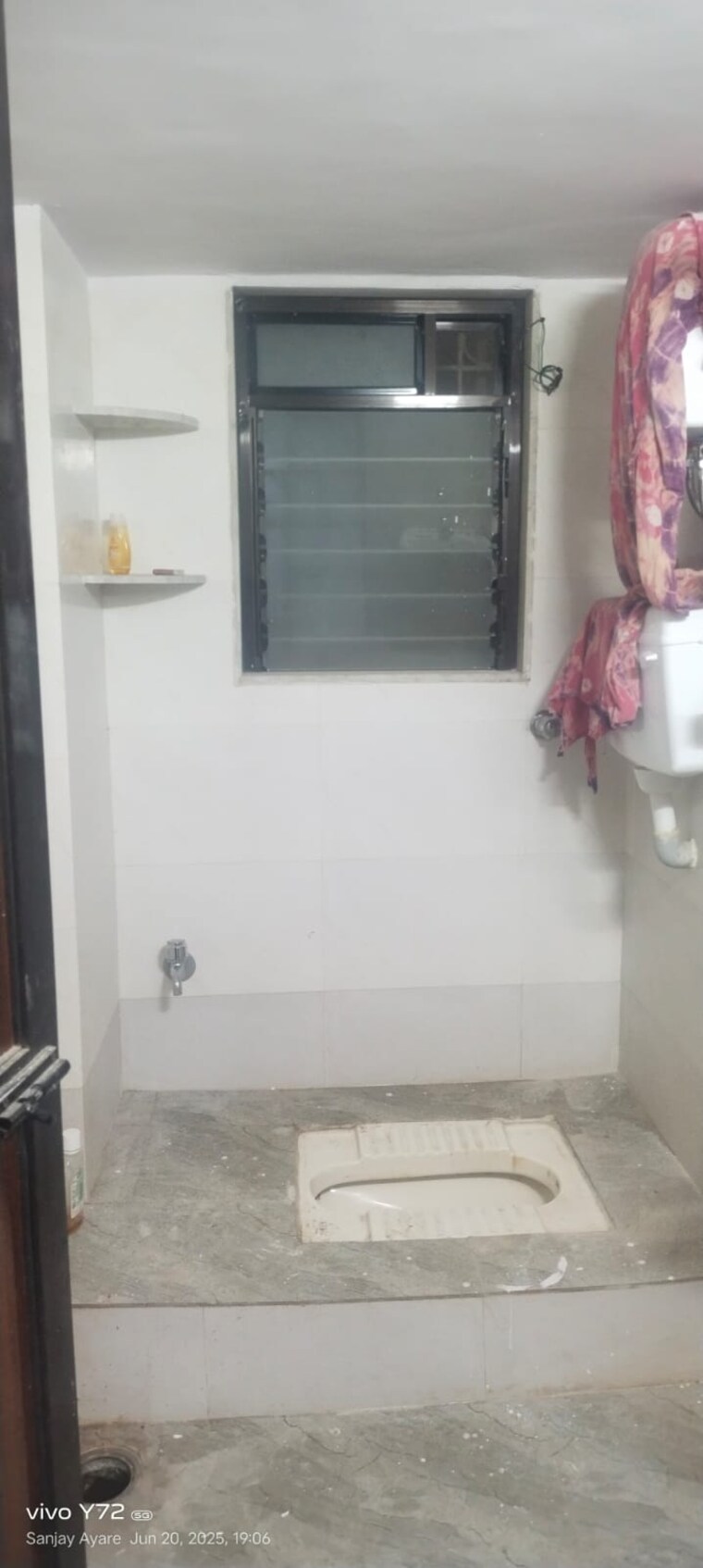 Attached Bathroom, lalani-grandeur 3 Bedroom 932 Sq.Ft. Apartment In Goregaon East Mumbai 9067674