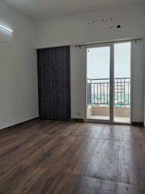 Room in 2 BHK Apartment at Ace Divino, Sector 1 Greater Noida – for Sale