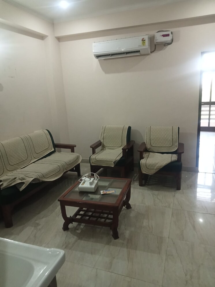 Living Room, sector 40 2 Bedroom 1359 Sq.Ft. Builder Floor In Sector 40 Gurgaon 9067716