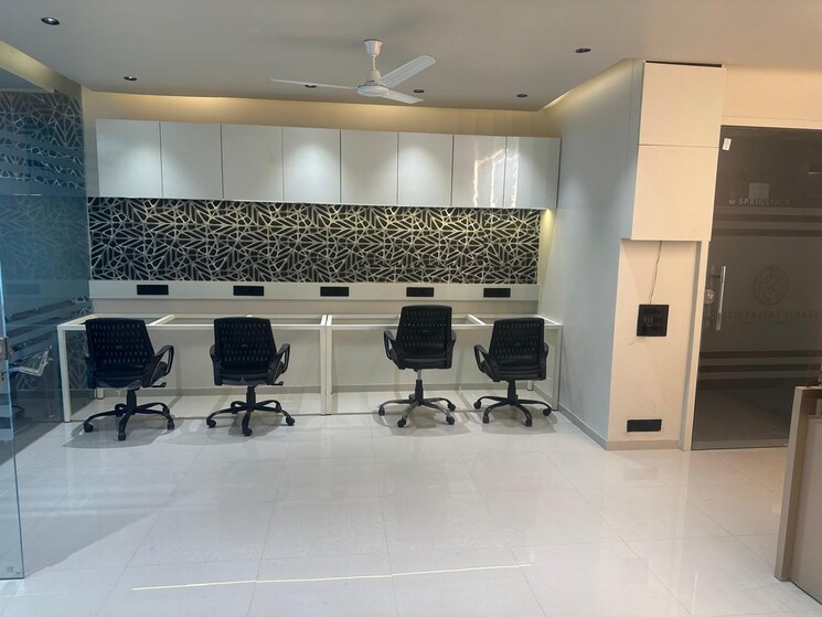 Team Area, vastrapur Commercial Office Space 1120 Sq.Ft. In Vastrapur Ahmedabad 9067754