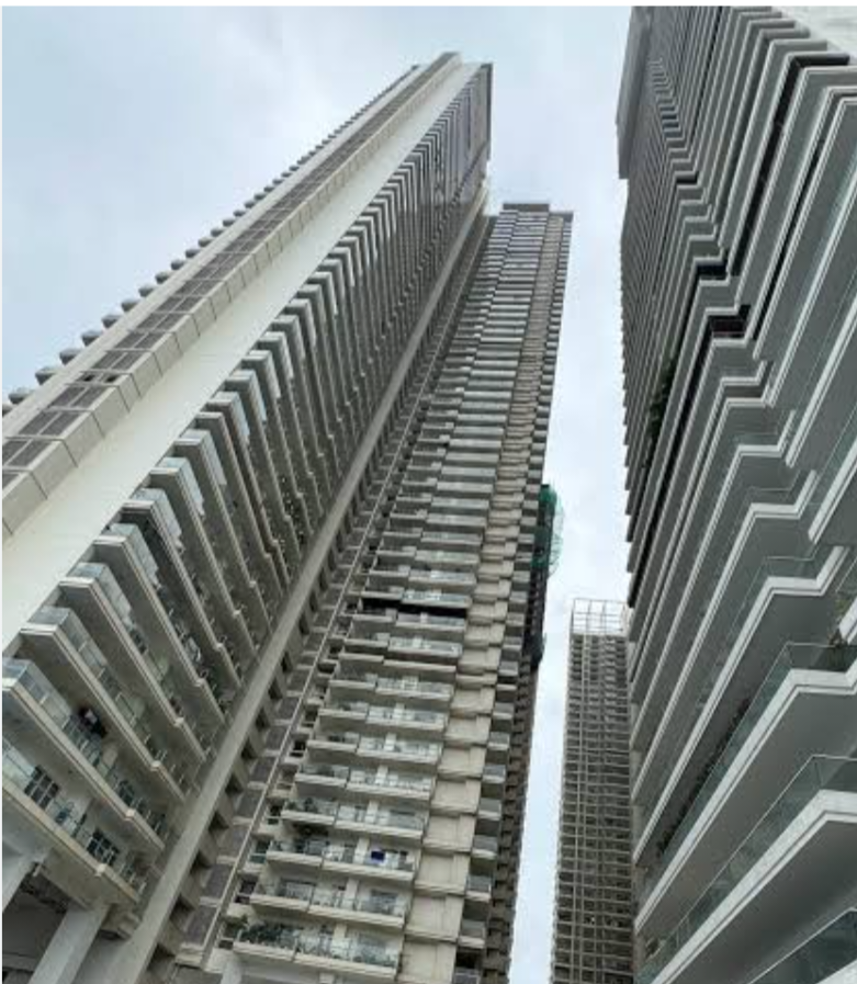 3 BHK 1876 Sq.Ft. Apartment in Omkar Alta Monte