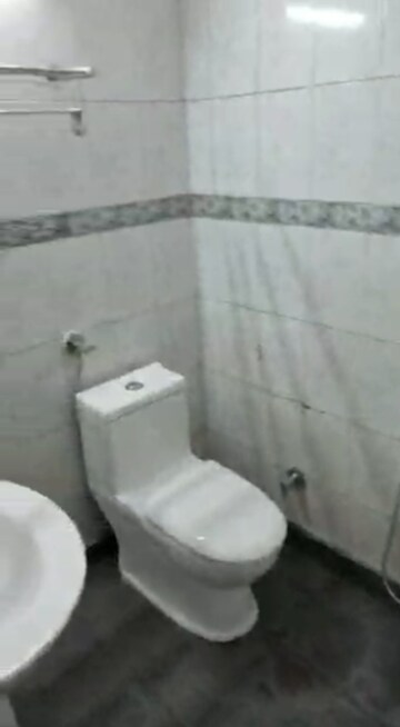 Bathroom in 2 BHK Builder Floor at Old Rajinder Nagar – for Rent
