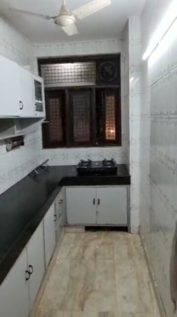 Kitchen in 2 BHK Builder Floor at Old Rajinder Nagar – for Rent