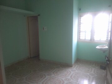 Room in 2 BHK Builder Floor at Ramamurthy Nagar – for Rent