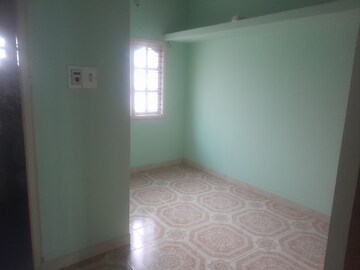 Room in 2 BHK Builder Floor at Ramamurthy Nagar – for Rent