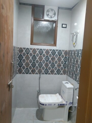 Bathroom in 1.5 BHK Builder Floor at Chattarpur – for Sale