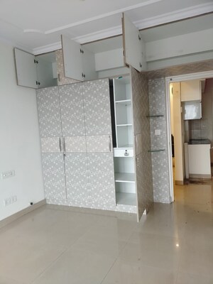 Room in 4 BHK Apartment at Dhoot Time Residency, Sector 63 – for Sale