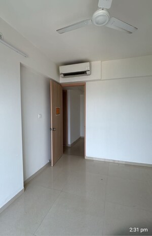 2 BHK Apartment For Sale in Kanakia Spaces Sevens, Andheri East