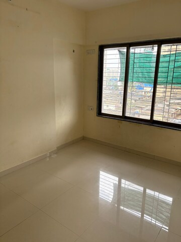 Room in 1 BHK Apartment at Bhandup West – for Rent