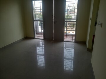 Room in 2 BHK Builder Floor at Nri Layout – for Rent