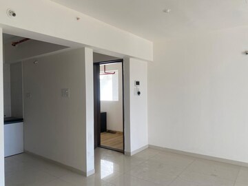 Room in 2 BHK Apartment at Sukhwani Hermosa Casa, Mundhwa – for Sale