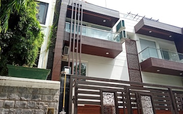 3 BHK Builder Floor For Sale in Defence Colony