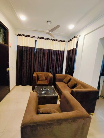 Living Room in 2 BHK Independent House at Sector 14 – for Rent