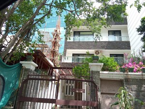 2 BHK Builder Floor For Sale in Defence Colony