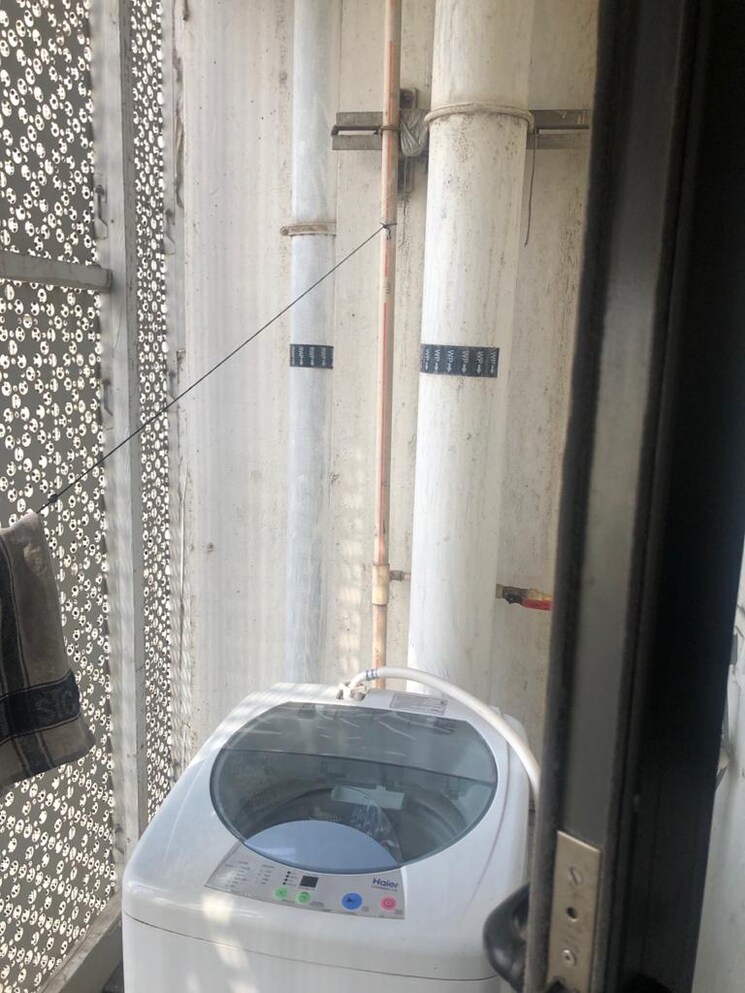 Bathroom, lodha-aura 2.5 Bedroom 953 Sq.Ft. Apartment In Wadala Mumbai 9067874