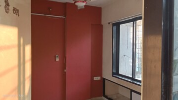Room in 1 BHK Apartment at Tilak Nagar Building, Tilak Nagar – for Rent